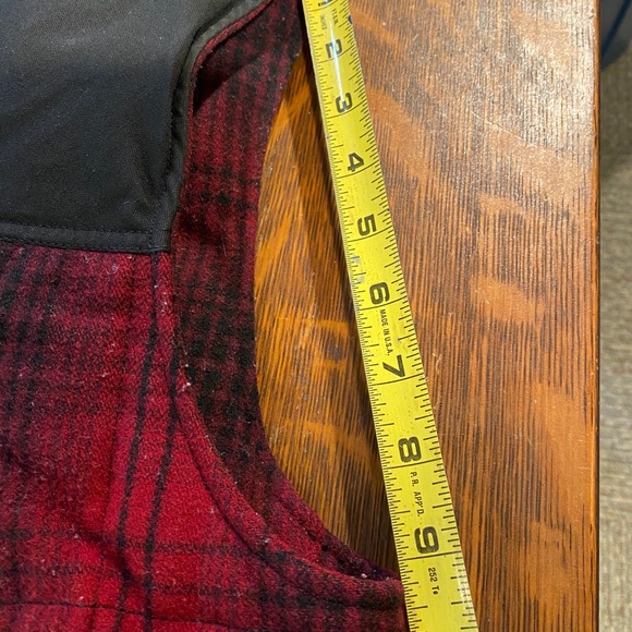 Eddie Bauer Yukon Buffalo Plaid Down Vest - Picture 13 of 14